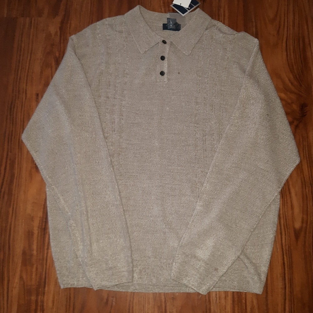 Dockers sweater